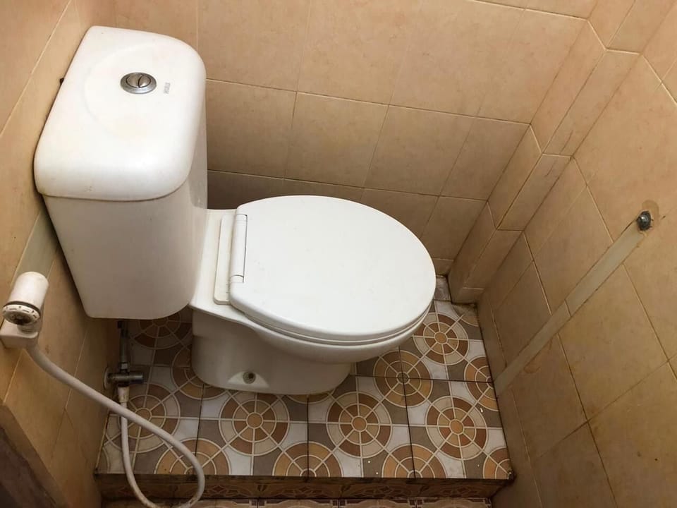 Deluxe Double Room | Bathroom | Shower