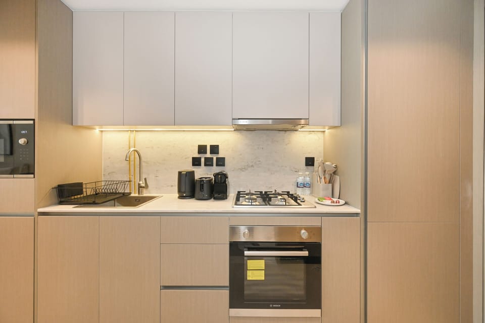 Apartment, Balcony, Pool View | Private kitchen