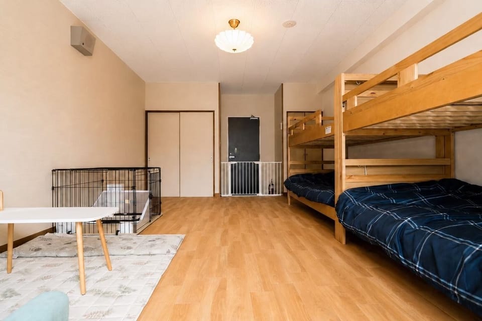 Basic Studio | Bed sheets
