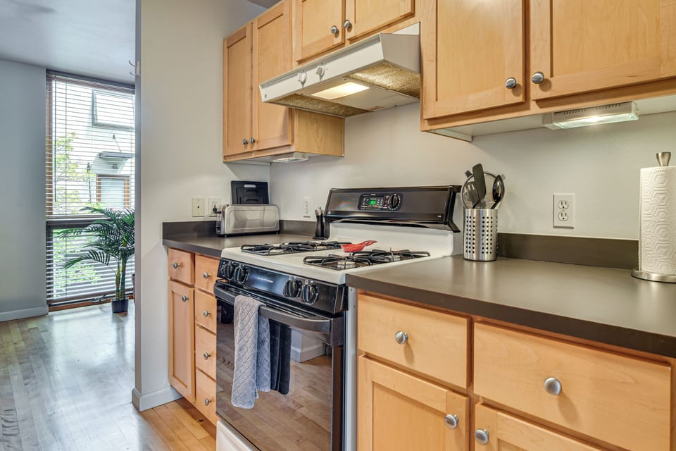 Kitchen | 2nd Floor