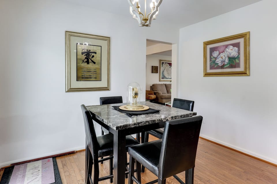 Dining Area | 1st Floor