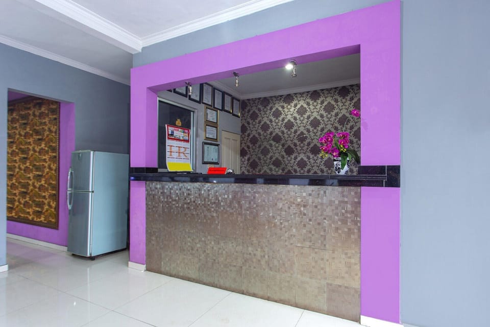Entrance / Reception