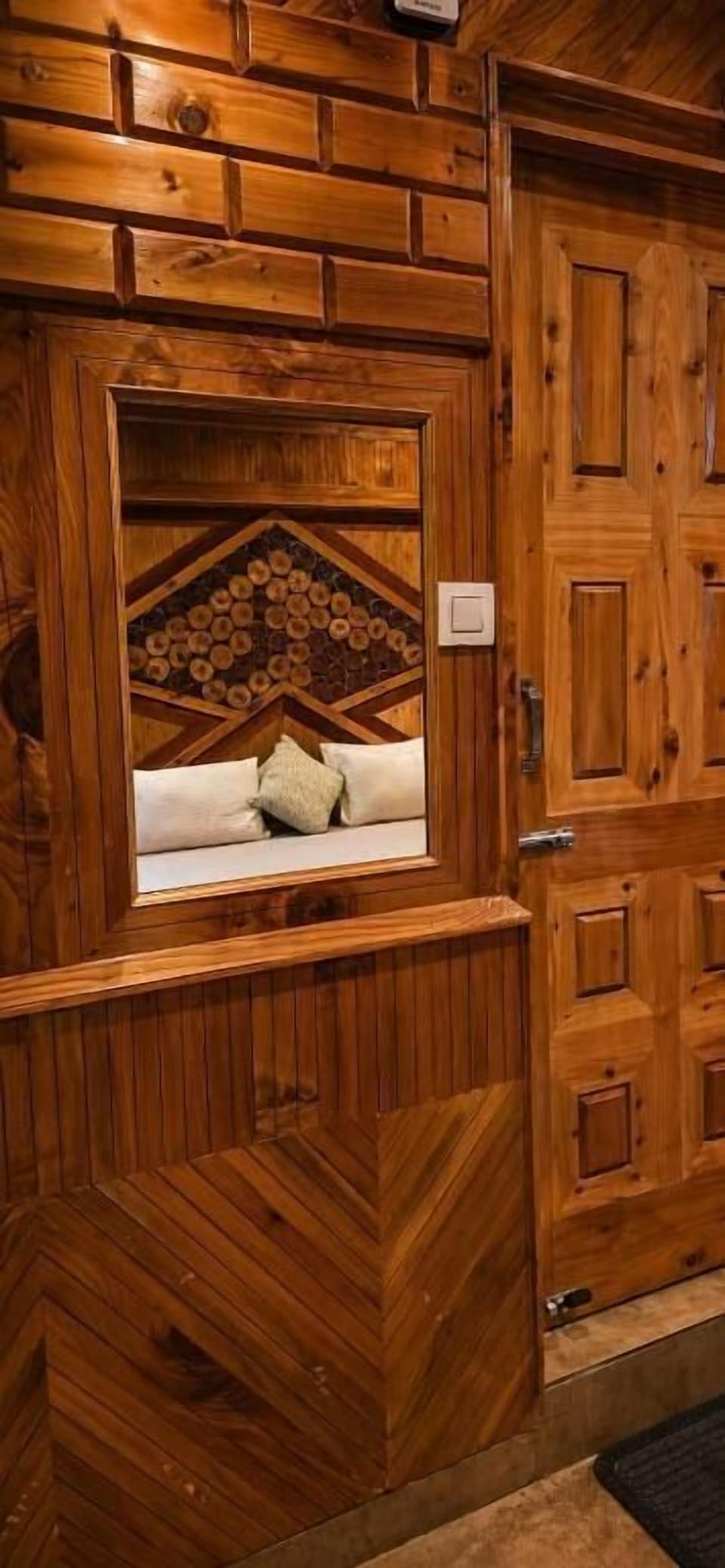 Standard Double Room, Courtyard View | Interior