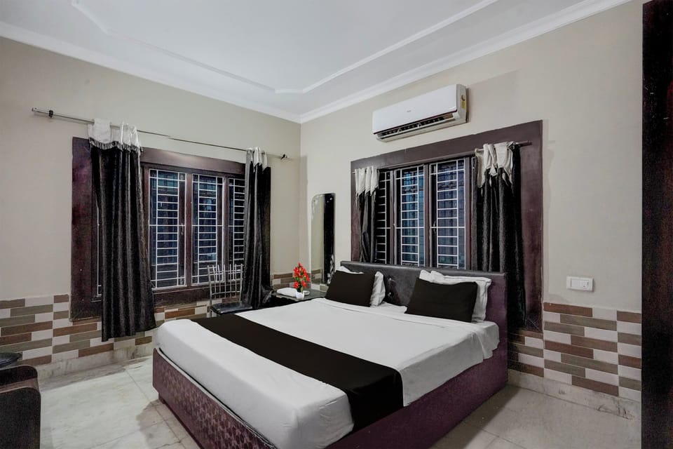 Classic Room | Desk, WiFi (free), bed sheets