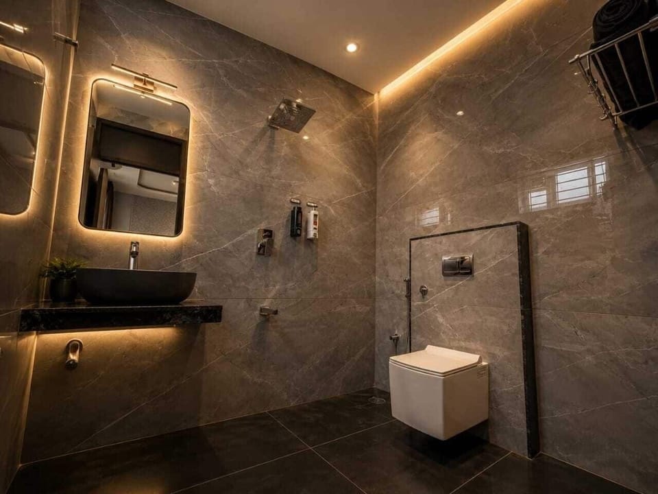 Deluxe Room | Bathroom | Towels