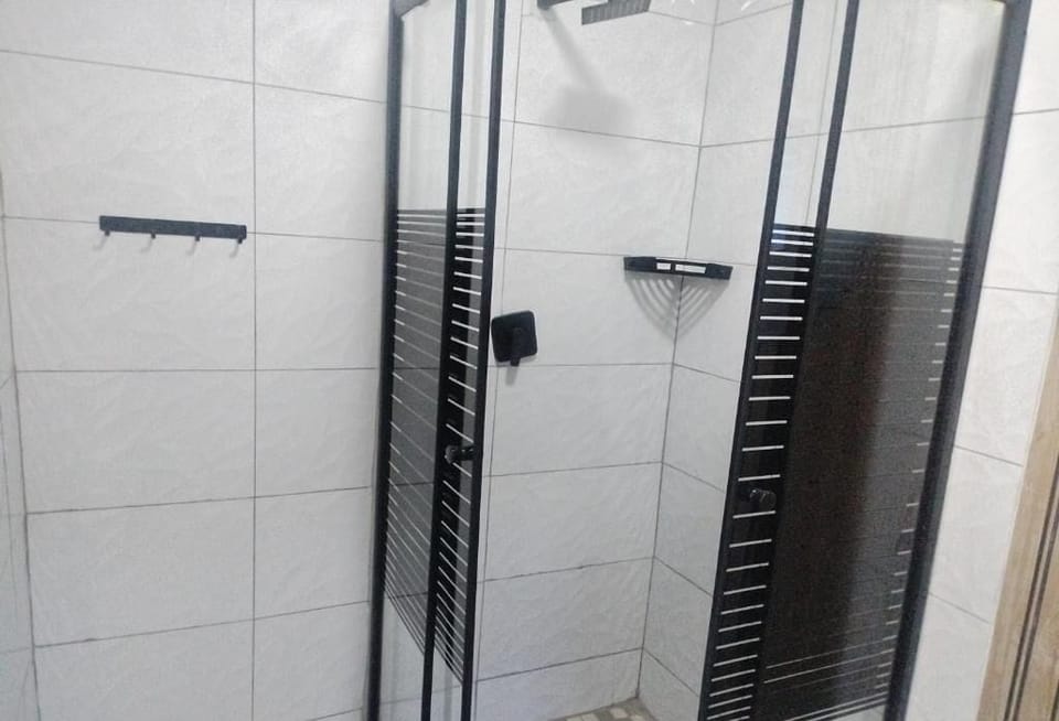 Deluxe Double Room | Bathroom | Shower, towels, toilet paper
