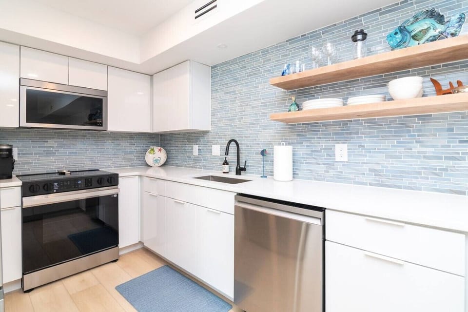 Fully equipped kitchen with everything you need to prepare meals during your stay.
