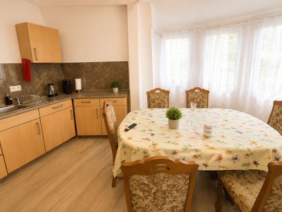 Apartment | Private kitchen | Highchair