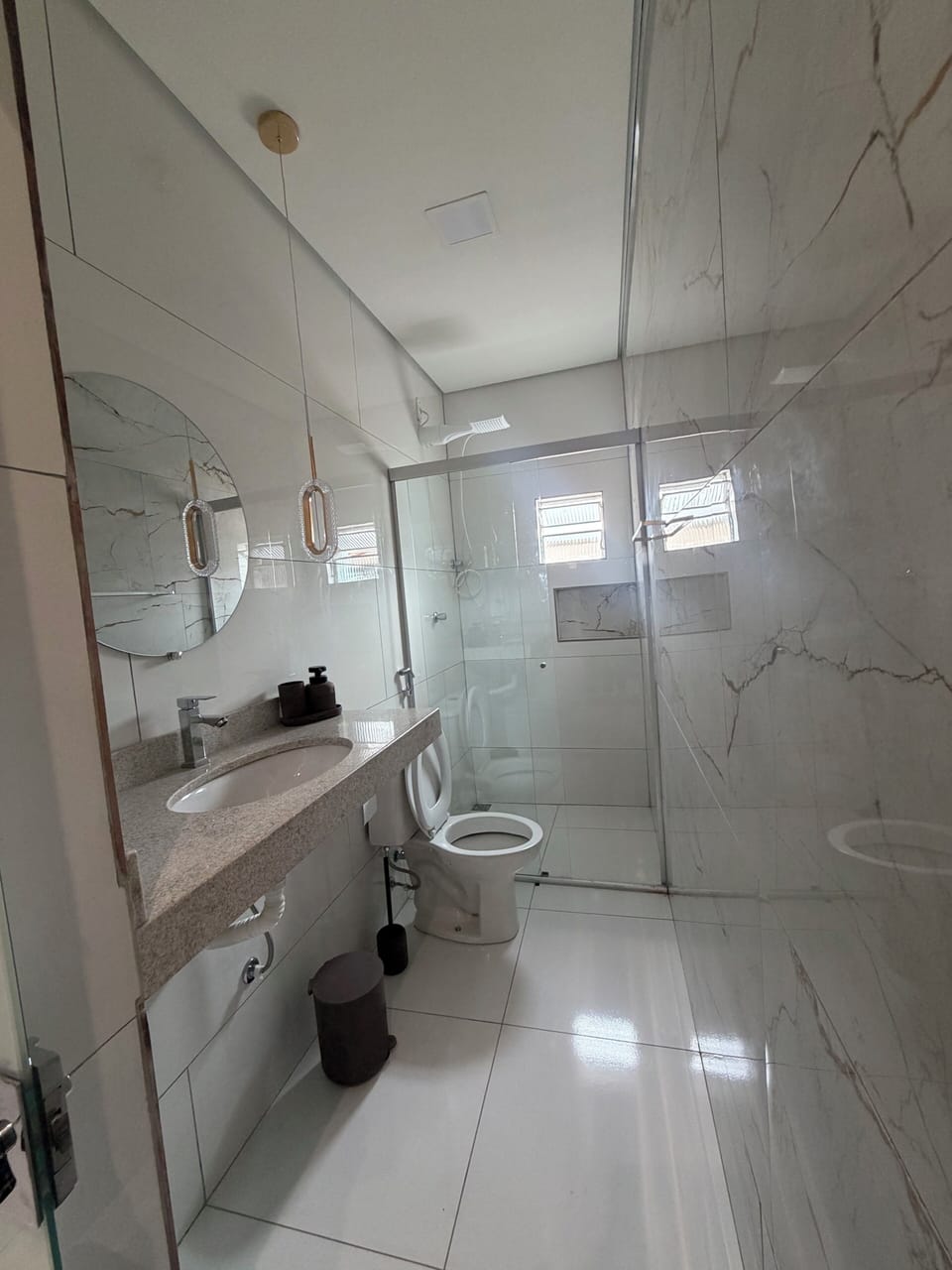 Shower, towels