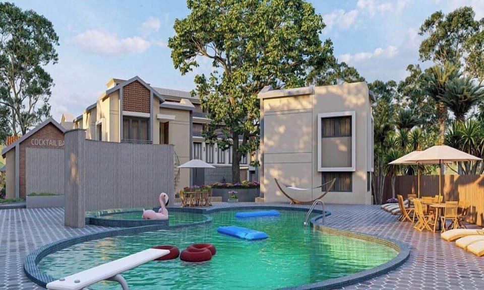 House | Pool