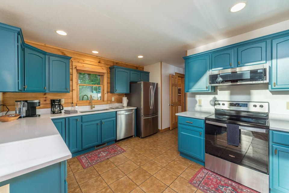 House | 4 bedrooms, high-speed internet