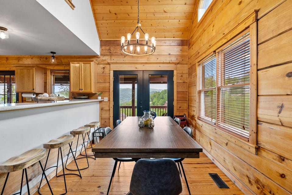 House | 4 bedrooms, high-speed internet