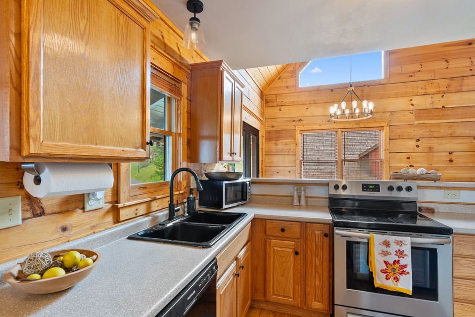 House | 4 bedrooms, high-speed internet