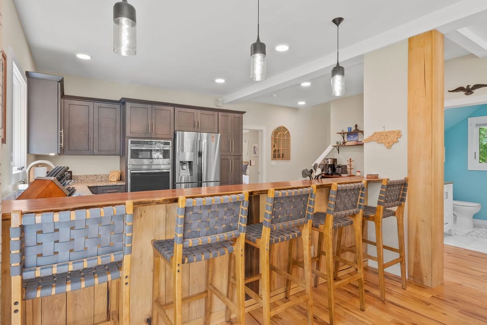 House | 4 bedrooms, high-speed internet
