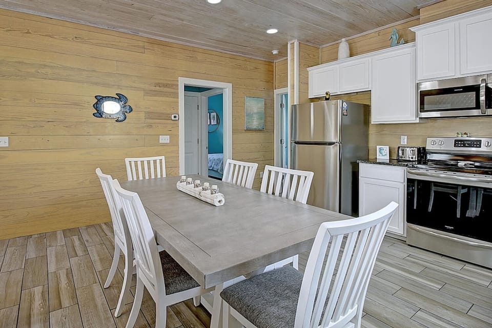 House | 3 bedrooms, high-speed internet