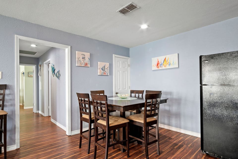 House | 2 bedrooms, high-speed internet