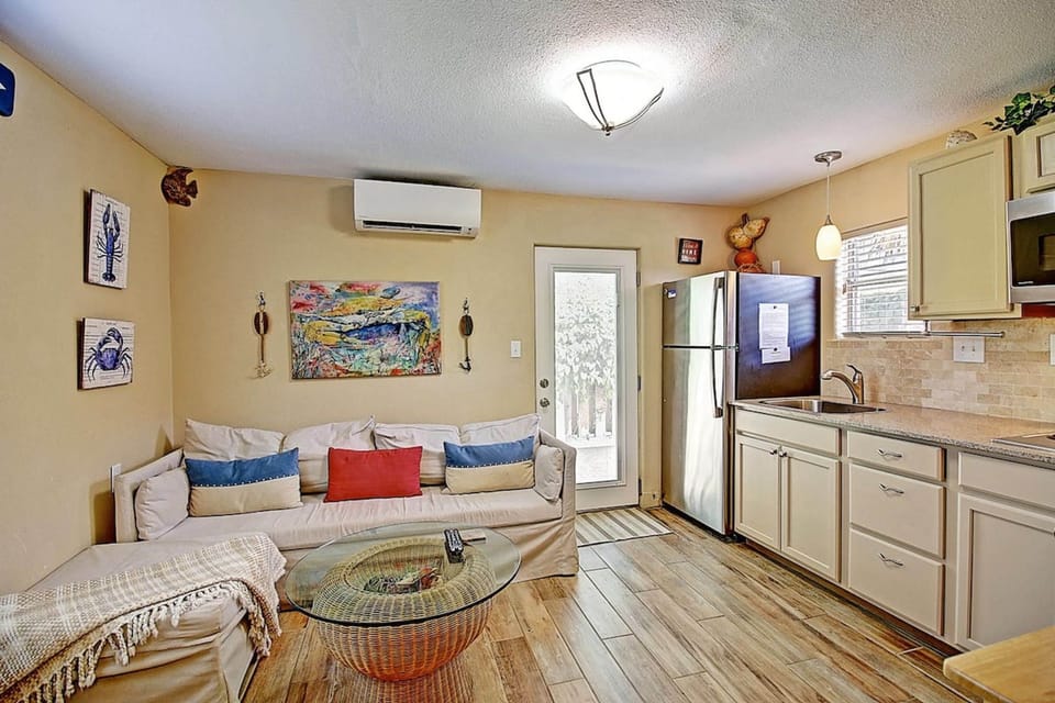 House | 1 bedroom, high-speed internet