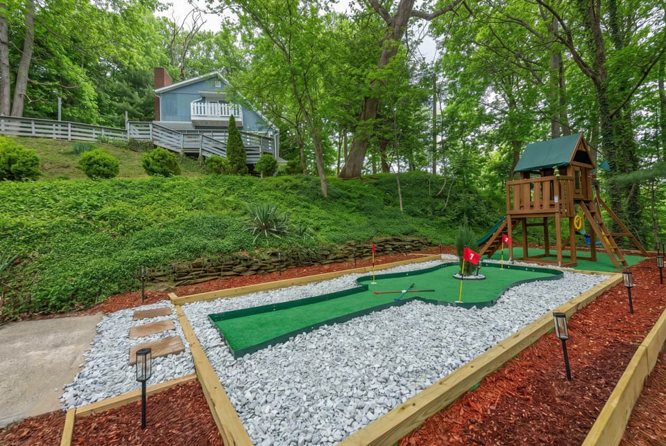 House | 3 bedrooms, high-speed internet