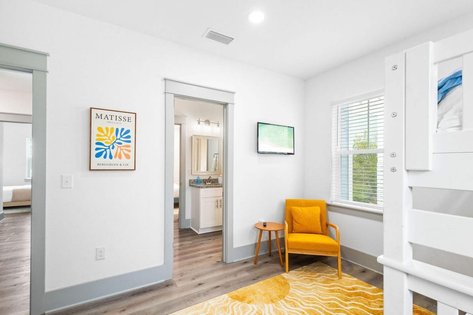 House | 4 bedrooms, high-speed internet