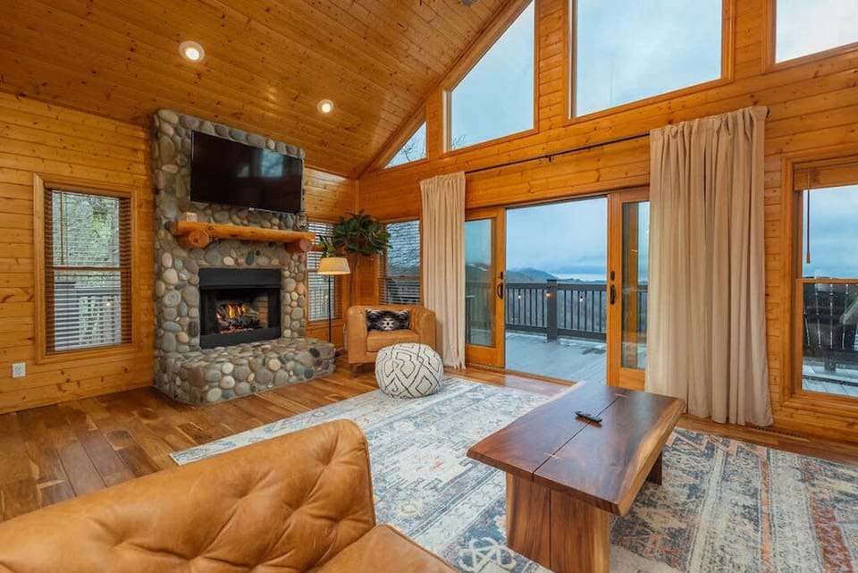 House | 4 bedrooms, high-speed internet