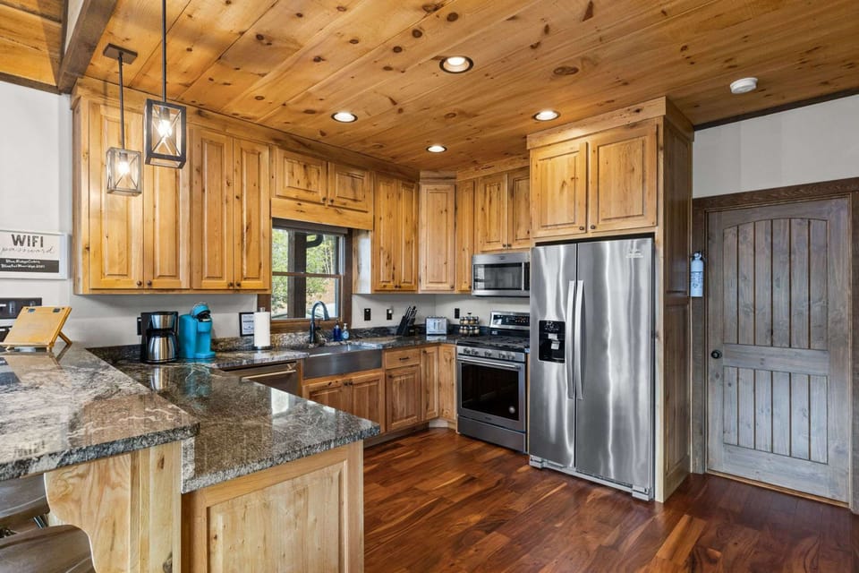 House | 3 bedrooms, high-speed internet