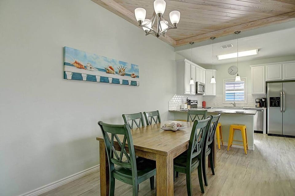 House | 4 bedrooms, high-speed internet