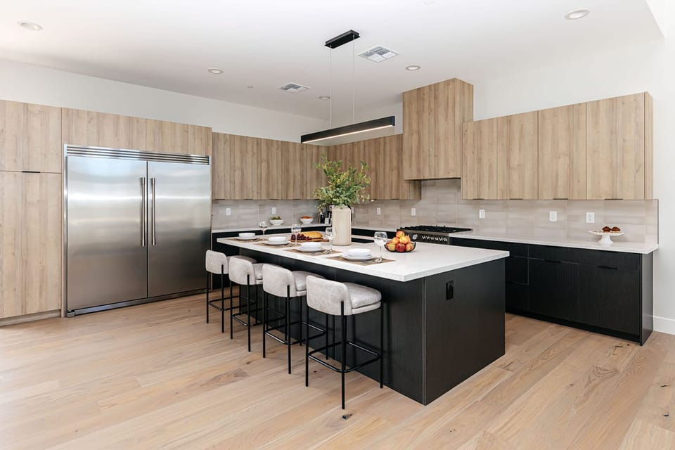 House | 5 bedrooms, high-speed internet