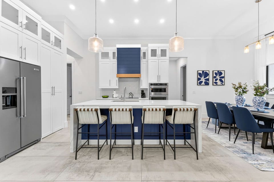 House | 5 bedrooms, high-speed internet