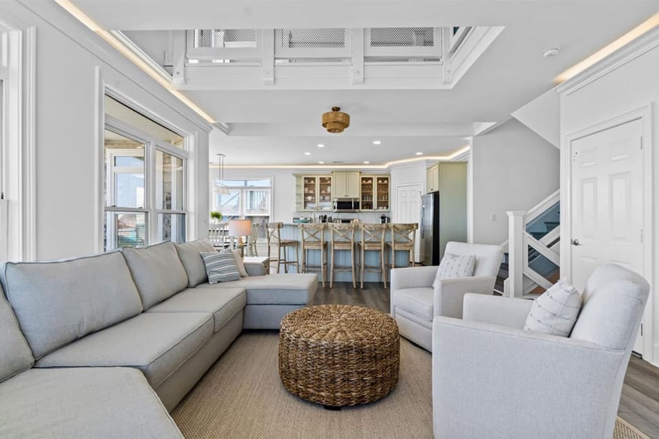 House | 5 bedrooms, high-speed internet