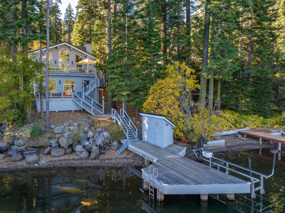 House | 5 bedrooms, high-speed internet