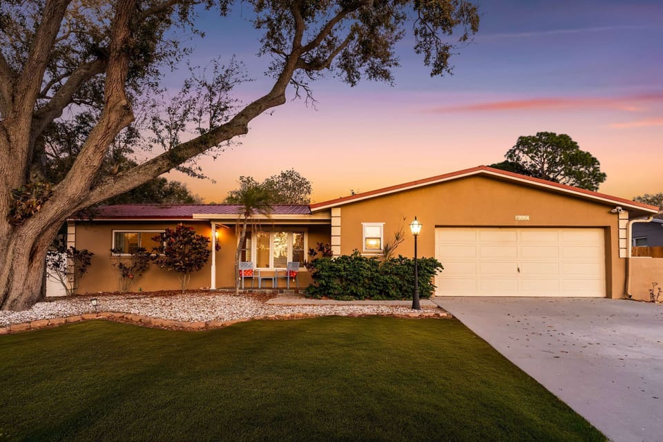 House | 4 bedrooms, high-speed internet