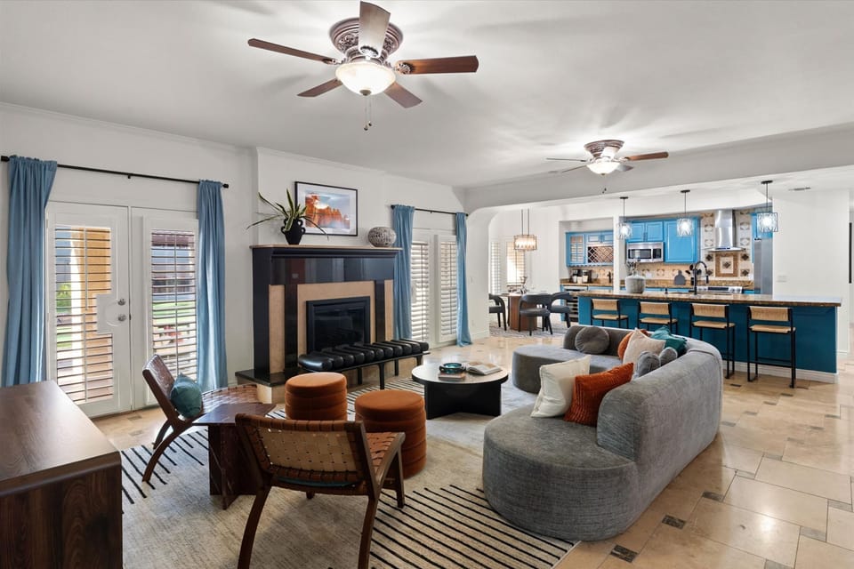 House | 6 bedrooms, high-speed internet