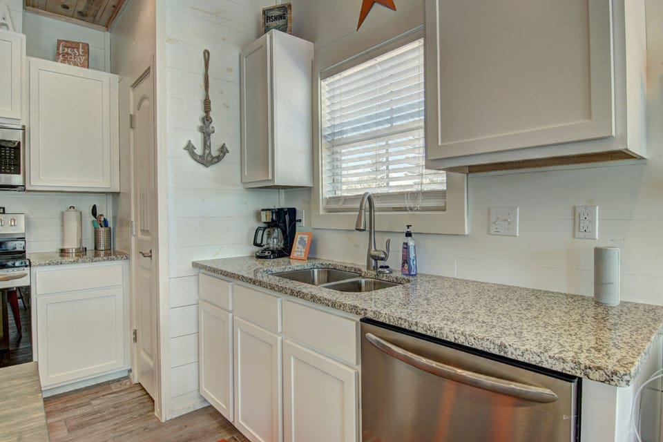 House | 3 bedrooms, high-speed internet