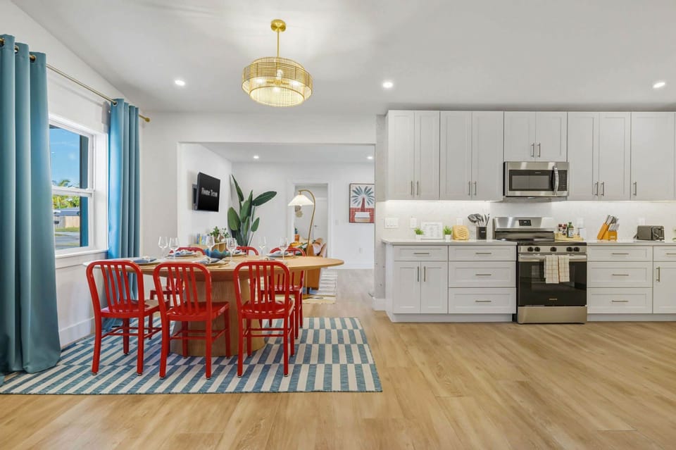 House | 4 bedrooms, high-speed internet
