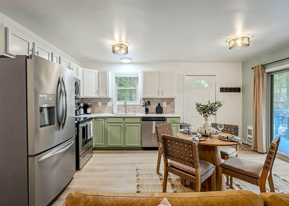 House | 3 bedrooms, high-speed internet