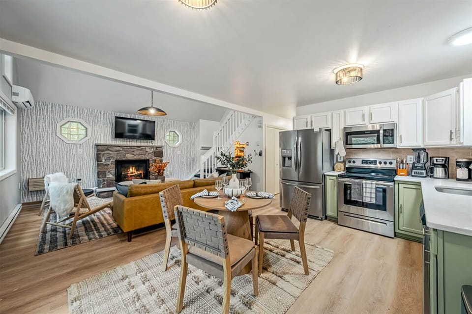House | 3 bedrooms, high-speed internet