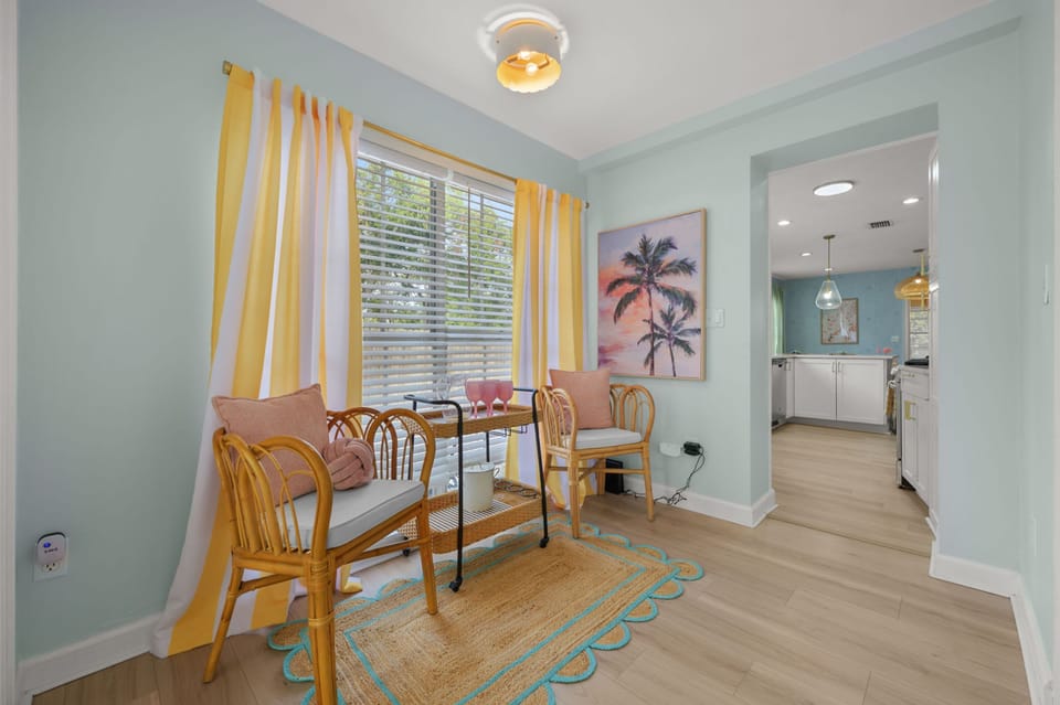 House | 4 bedrooms, high-speed internet