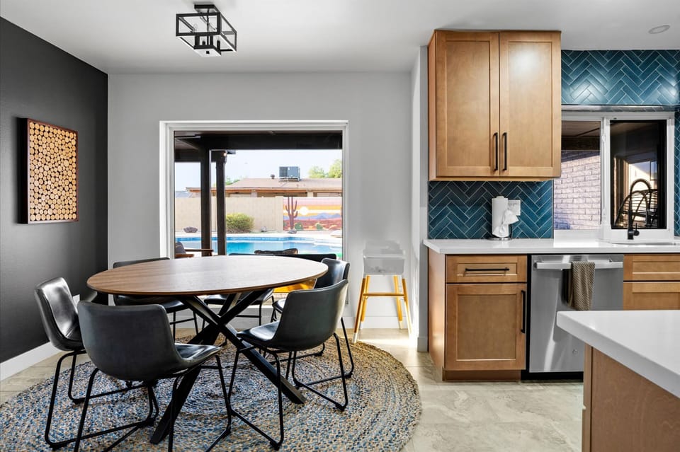 House | 4 bedrooms, high-speed internet