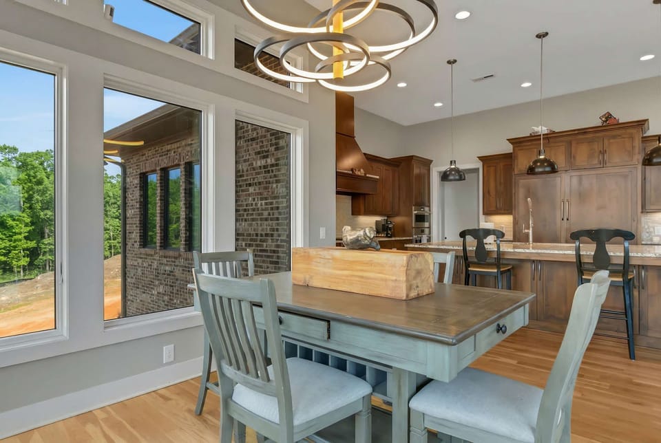 House | 4 bedrooms, high-speed internet