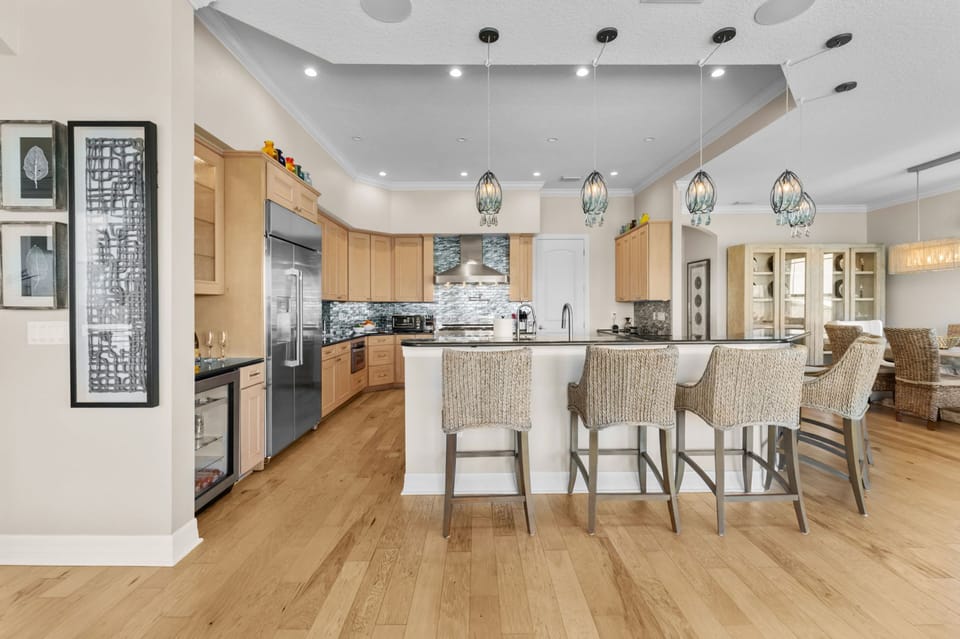House | 4 bedrooms, high-speed internet