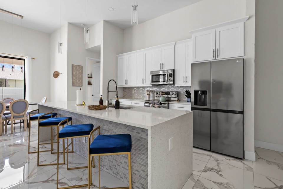 House | 4 bedrooms, high-speed internet