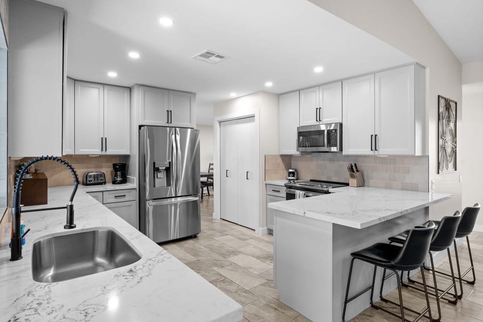 House | 4 bedrooms, high-speed internet