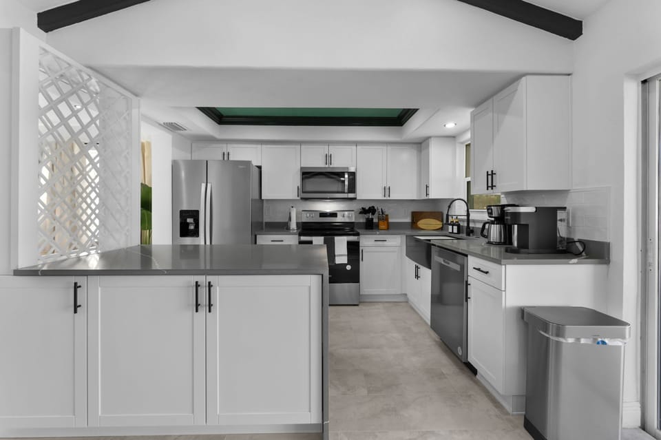 House | 4 bedrooms, high-speed internet