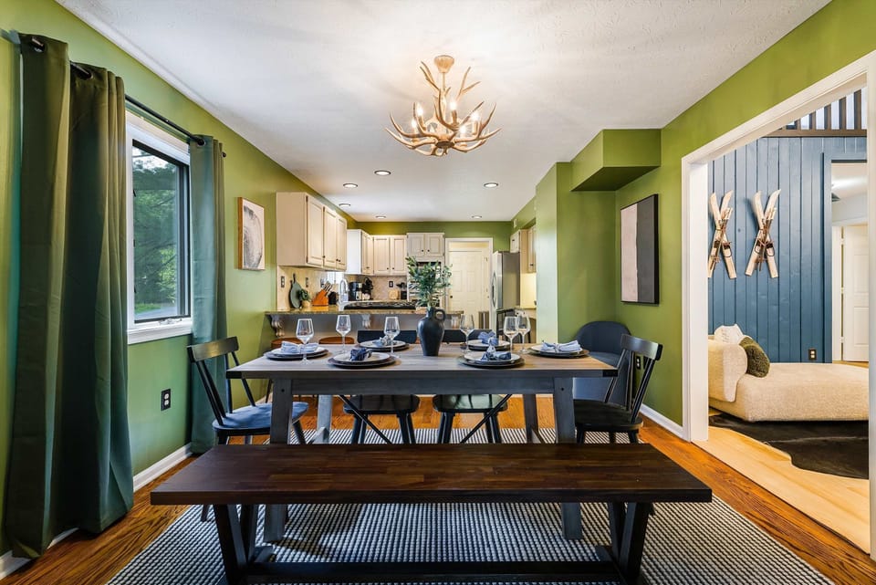 House | 6 bedrooms, high-speed internet