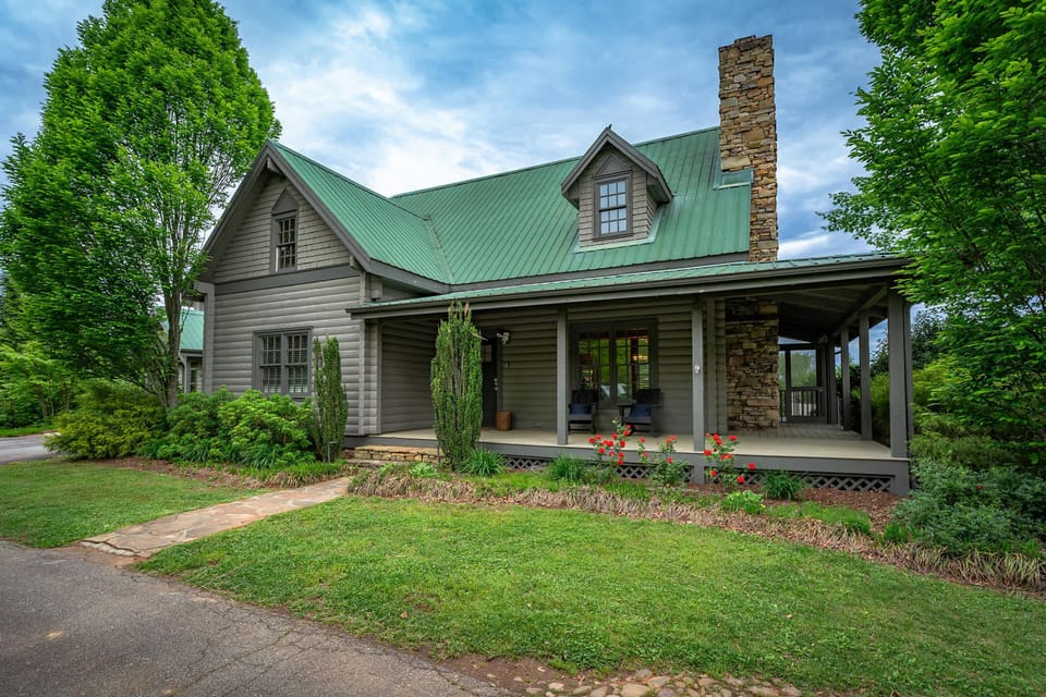 House | 7 bedrooms, high-speed internet