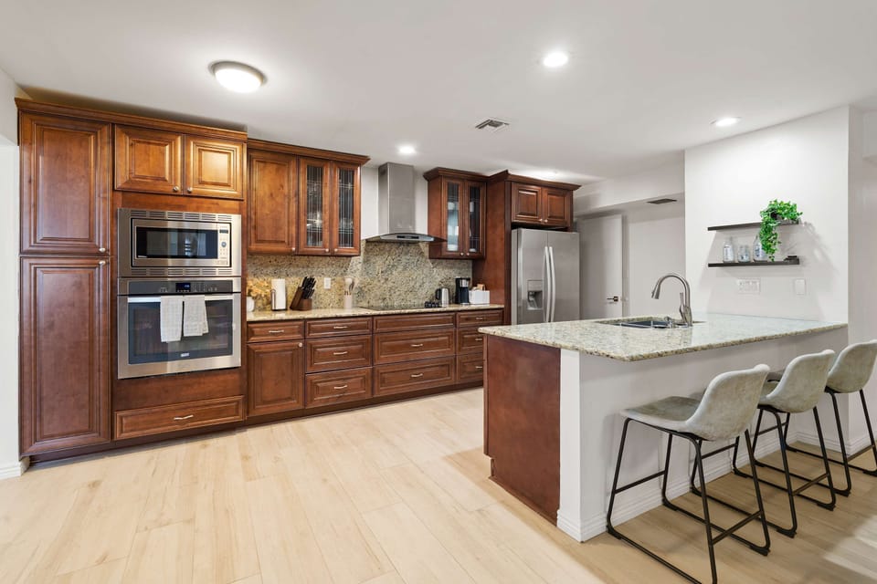 House | 4 bedrooms, high-speed internet