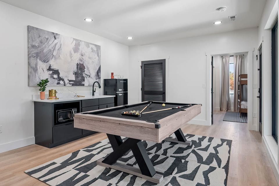 House | 3 bedrooms, high-speed internet