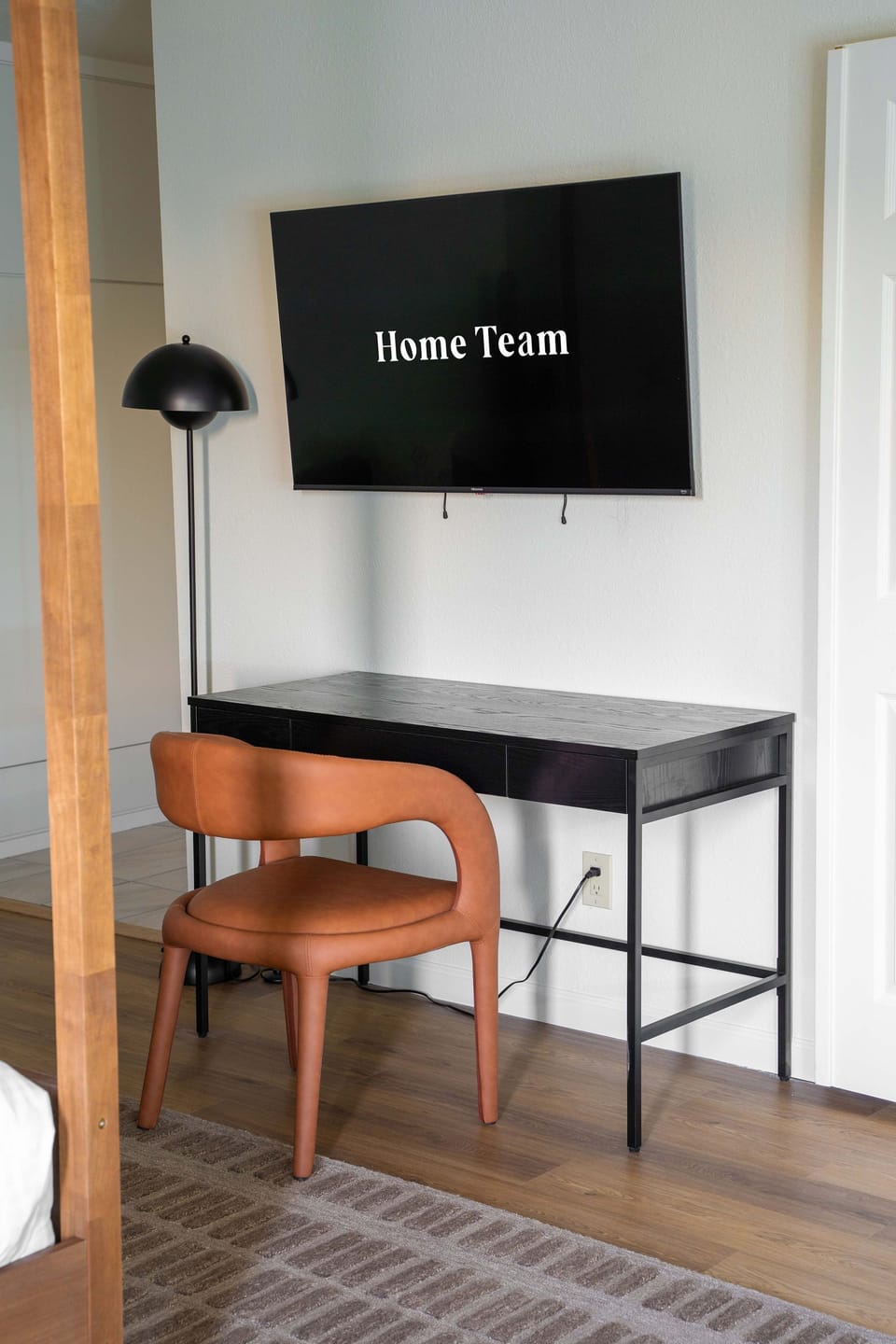 House | 6 bedrooms, high-speed internet