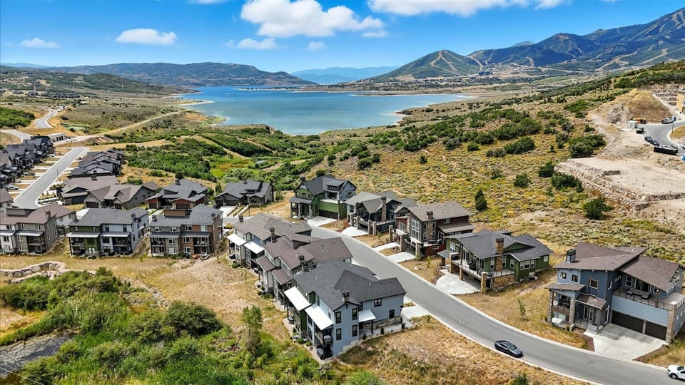House | 4 bedrooms, high-speed internet