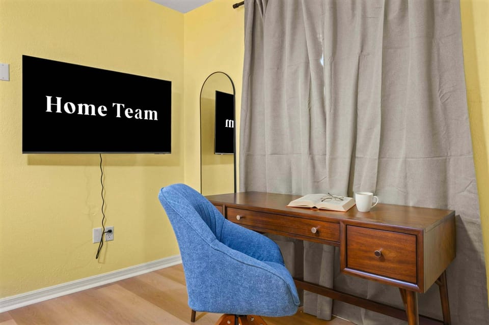 House | 4 bedrooms, high-speed internet